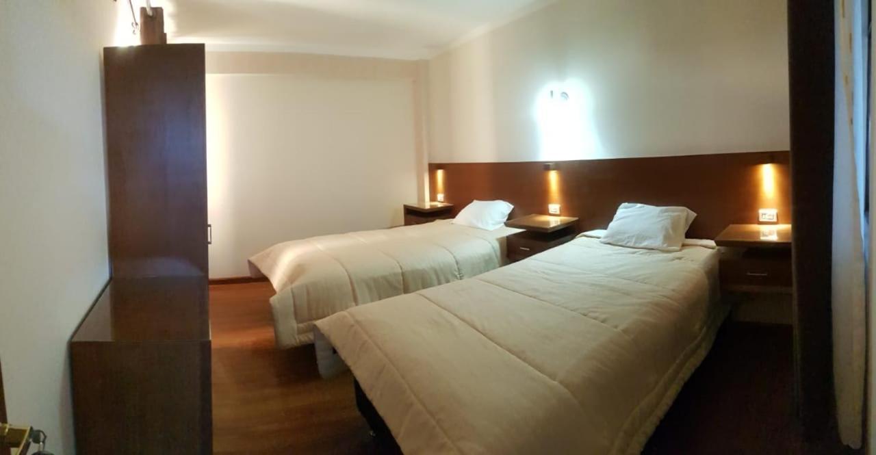 Asian House Уюні Екстер'єр фото